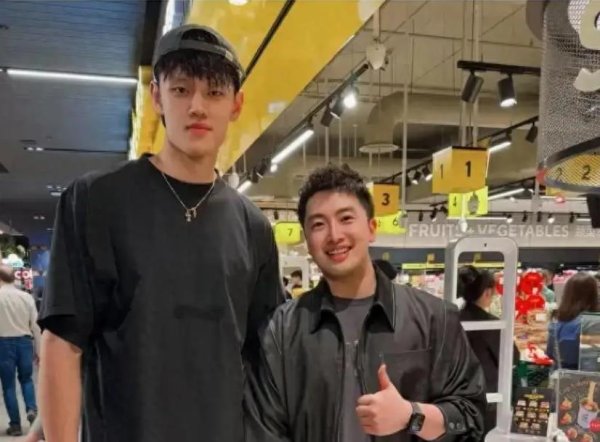 现在还有实盘配资吗 曾凡博现身澳大利亚，可能加盟NBL球队，短期内不会回到CBA